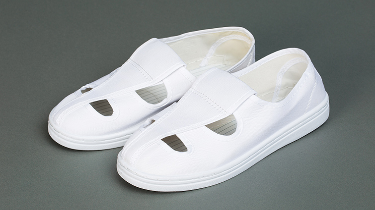 凈尚凈美防靜電鞋經久耐用，性能良好