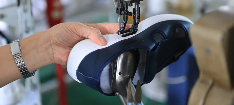 無塵防靜電鞋定制，優選凈尚凈美